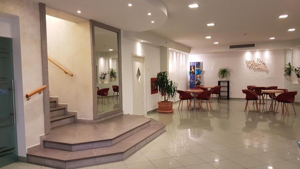 Abahotel Milano Marittima Eksteriør billede